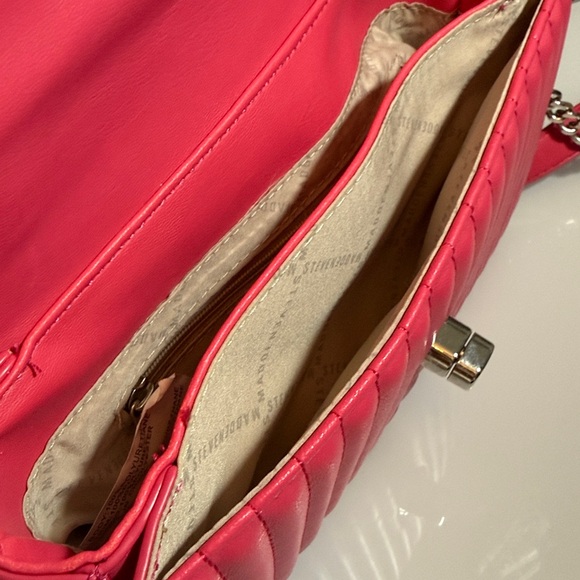 Steve Madden Hot Pink Quilted Crossbody Bag - Picture 6 of 7